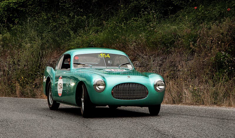 cisitalia-sc-berlinetta-pinin-farina-mille-miglia-italy-history-vintage-car-retro-54598794.jpg