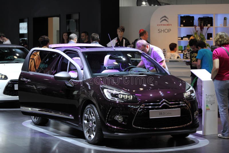 2016 Citroen DS3 Cabrio Performance: Geneva 2016 Photo Gallery