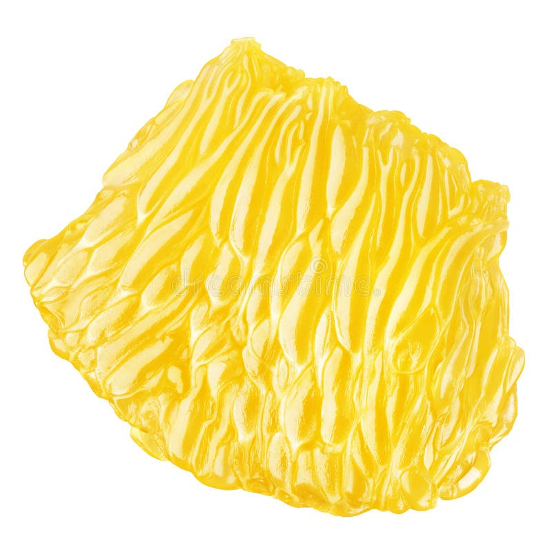 Citrusfruktkött isolerat på vitt. Citrusfruktkött som är isolerat på vit bakgrund med urklippsbana. citronmassa. fullt djup i fältet