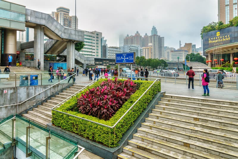 Città di Shenzhen in Cina Paesaggio urbano di luce del giorno fotografia stock Città di Shenzhen in Cina Paesaggio urbano di luce del giorno fotografia stock