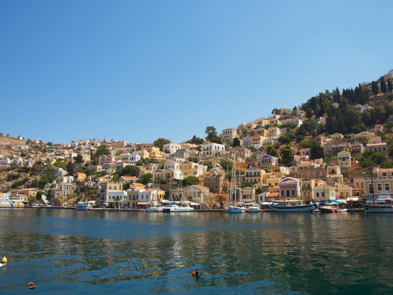 Città di Symi fotografia stock libera da diritti Città di Symi fotografia stock libera da diritti