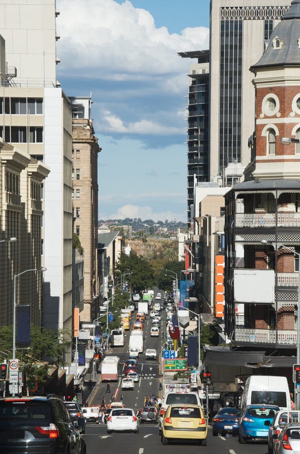 Operación en ocupado la ciudad centro sobre el cima lección calles, centro,,.