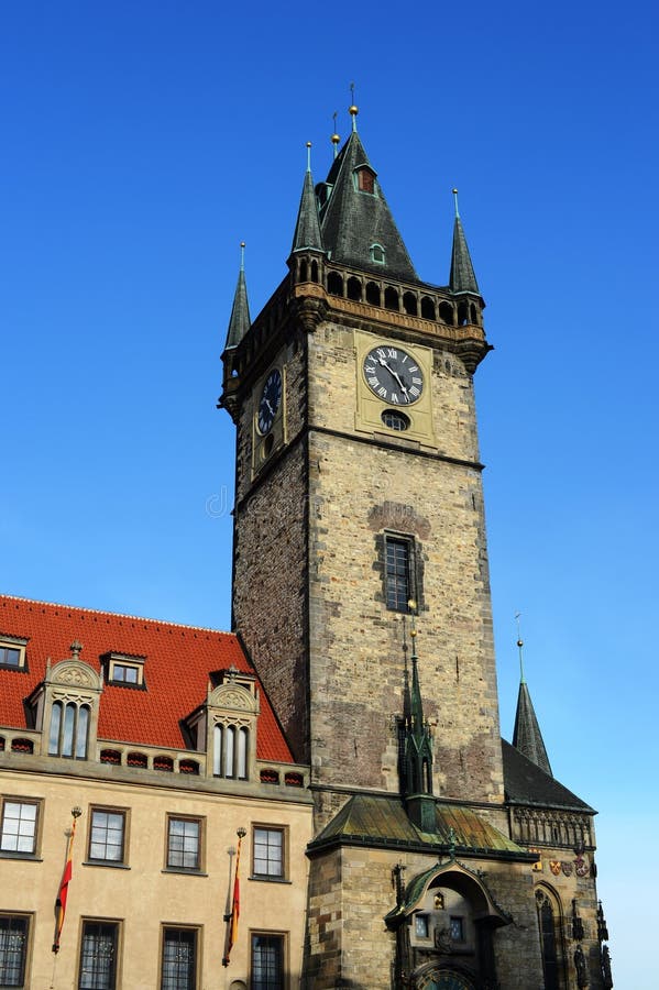 prague city hall tour