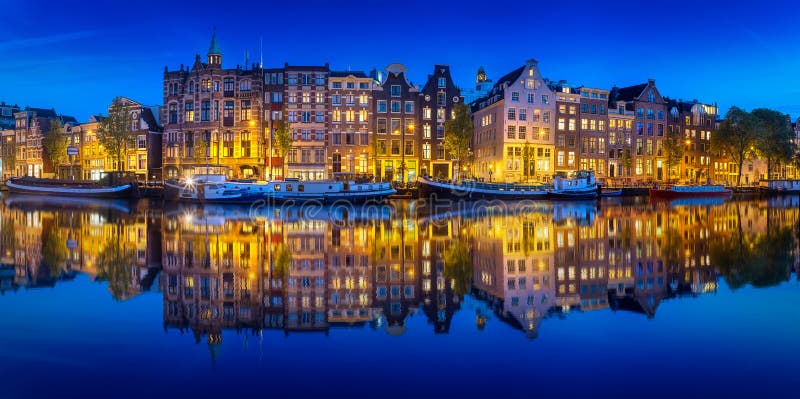 Cityscape Amsterdam at Night with Reflection of Buildings on Water Stock Image - Image of capital, background: 178532913