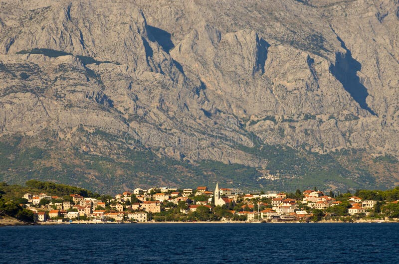 Cityscape van Makarska, Kroatië