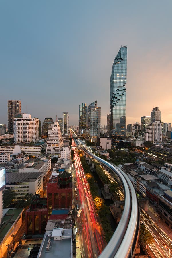 Cityscapesikt av det Silom centret i central affär för Bangkok stad fotografering för bildbyråer Cityscapesikt av det Silom centret i central affär för Bangkok stad fotografering för bildbyråer