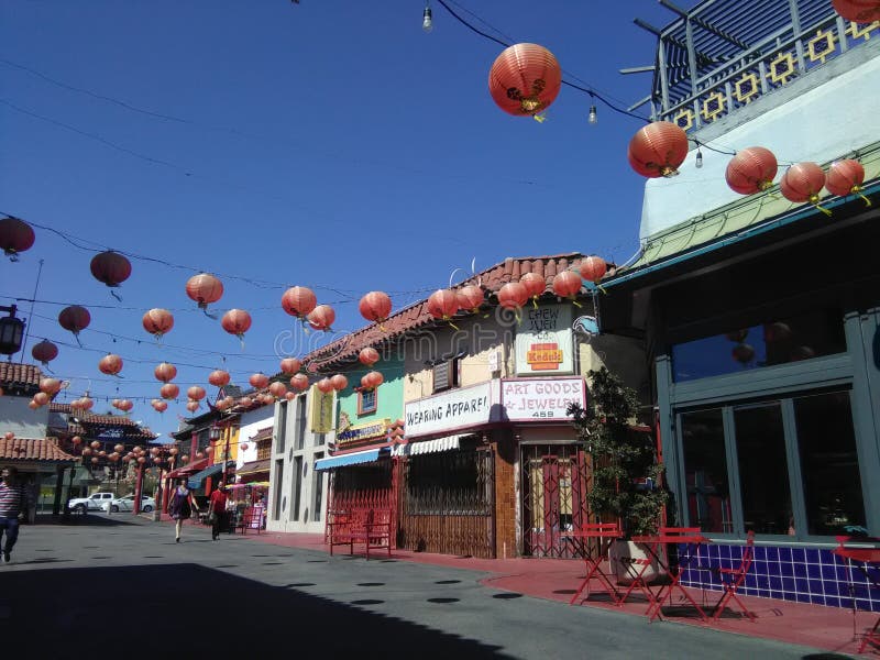 Ciudad de China. Disfrutar del tiempo El sentarse en un banco