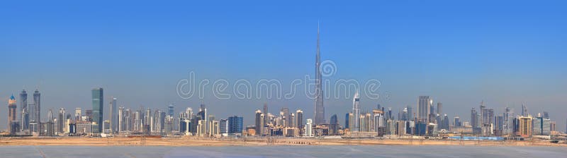 Ciudad de Dubai del panorama. Centro de ciudad, rascacielos fotos de archivo libres de regalías Ciudad de Dubai del panorama. Centro de ciudad, rascacielos fotos de archivo libres de regalías