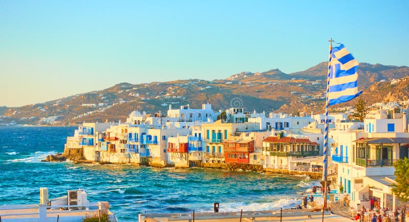 Ciudad de Mykonos con y poco distrito de Venecia foto de archivo libre de regalías Ciudad de Mykonos con y poco distrito de Venecia foto de archivo libre de regalías