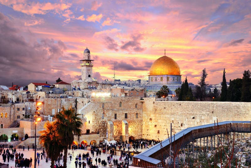 Ciudad vieja de Jerusalén en la Explanada de las Mezquitas