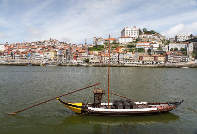 Ciudad vieja Oporto, Oporto, Portugal imágenes de archivo libres de regalías Ciudad vieja Oporto, Oporto, Portugal imágenes de archivo libres de regalías