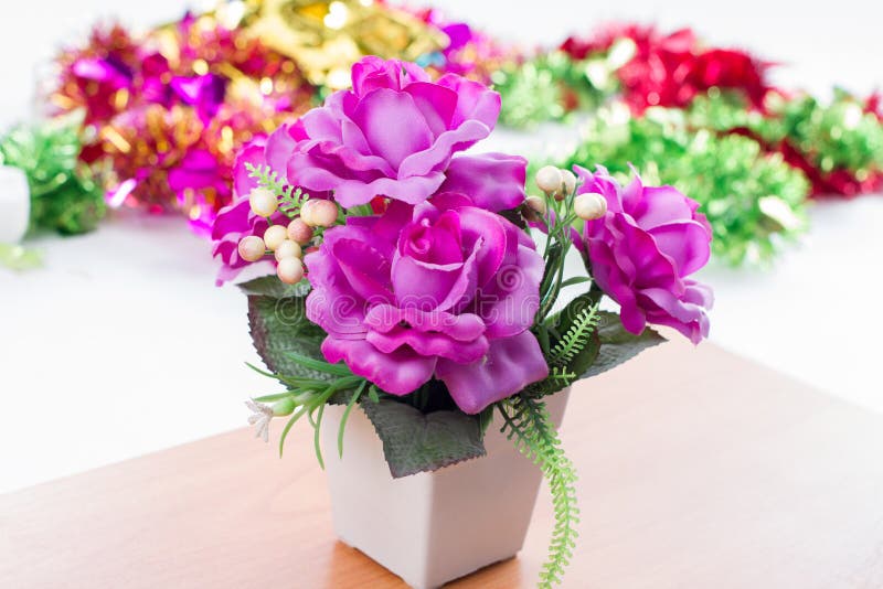 Ciérrese para arriba de Rose falsa foto de archivo