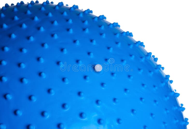 Ciérrese para arriba de una bola azul de la aptitud aislada en el fondo blanco fotos de archivo Ciérrese para arriba de una bola azul de la aptitud aislada en el fondo blanco fotos de archivo