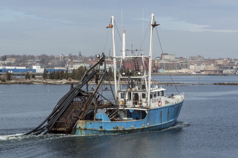 Clammer New Sea Rover Heading Towards Foggy Buzzards Bay Editorial ...