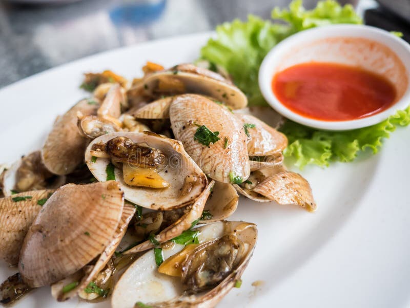 Clamshell stir fried