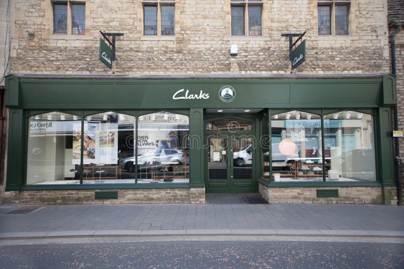 clarks shoe shop guildford