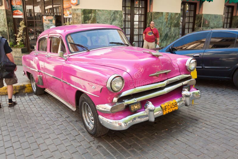 Classic car in front of El Floridita in Havana royalty free stock photos Classic car in front of El Floridita in Havana royalty free stock photos