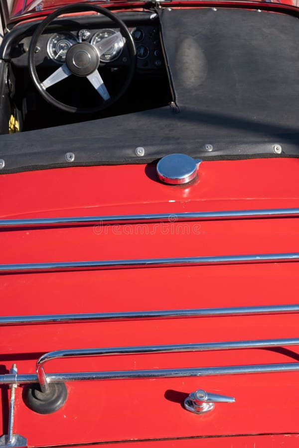 231 Classic Car Luggage Rack Stock Photos Free & RoyaltyFree Stock