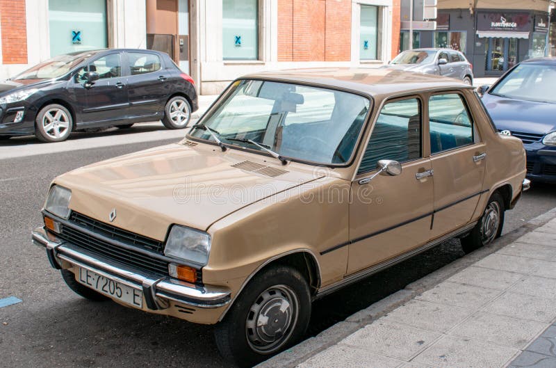 1974-84 Renault 7 brochure