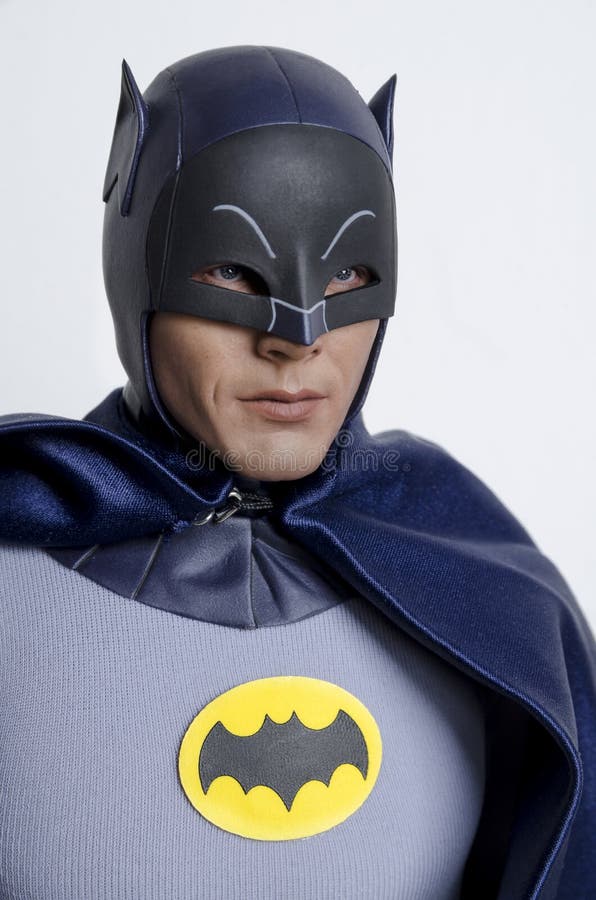 Masculino Cosplay Como Batman Foto de Stock Editorial - Imagem de forte,  traje: 157319893