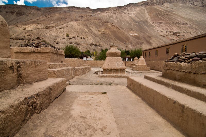 Clay chortens at Tabo gompa stock images
