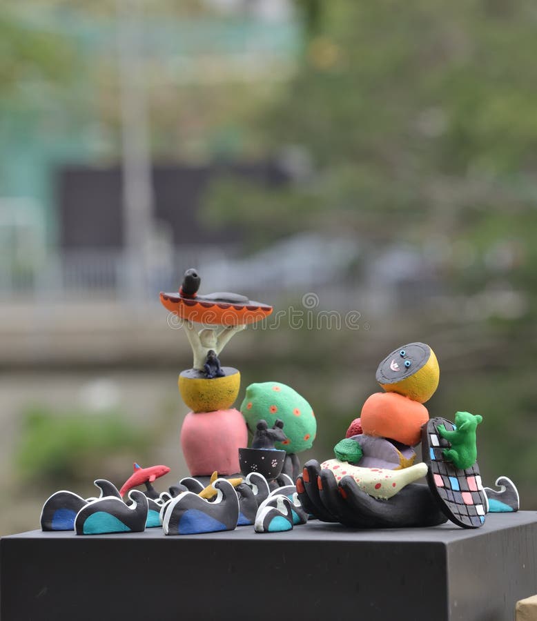 Clay Platter Sculpture Art in City Stock Photo - Image of breakout, city: 183821746 Clay Platter Sculpture Art in City Stock Photo - Image of breakout, city: 183821746