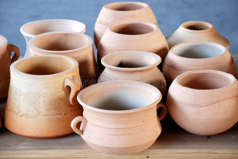 Clay vases and pot stock image. Image of craftsmanship 4443659