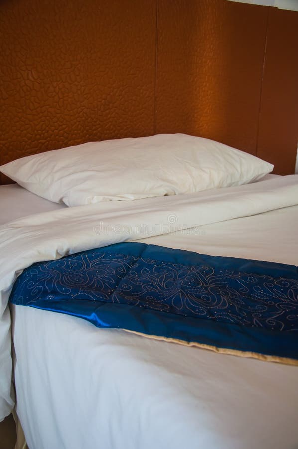 Clean and Modern Bedroom stock image. Image of headboard 48266523