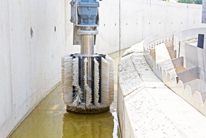 Cleaning Concrete Pools Stock Photos Free & RoyaltyFree Stock Photos