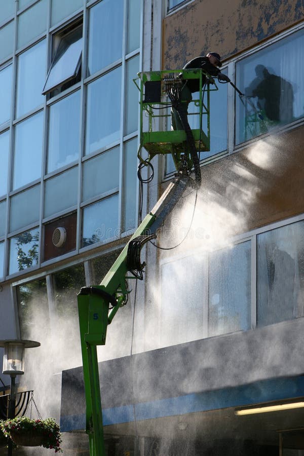 302 Window Cleaning Crane Stock Photos Free & RoyaltyFree Stock