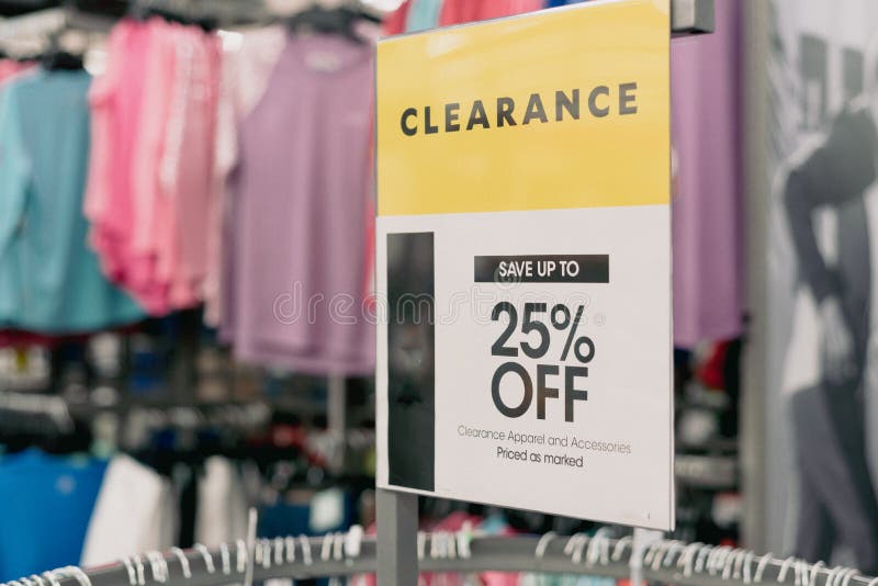 https://thumbs.dreamstime.com/b/clearance-sign-percent-off-blurry-modern-women-clothing-fashion-store-america-discount-blurred-woman-background-228175387.jpg