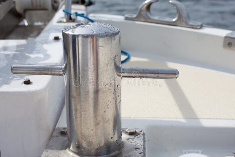 Cleat on boat stock image. Image of boat, deck, moor 96156881