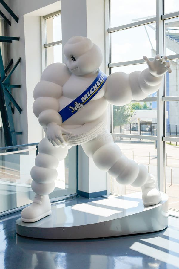 Bonhomme michelin hi-res stock photography and images - Alamy