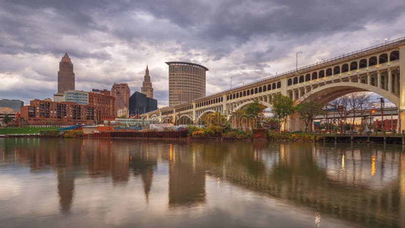 Cleveland, Ohio, USA downtown city skyline on the Cuyahoga River