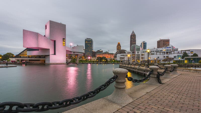 Cleveland, Ohio, USA downtown city skyline and harbor