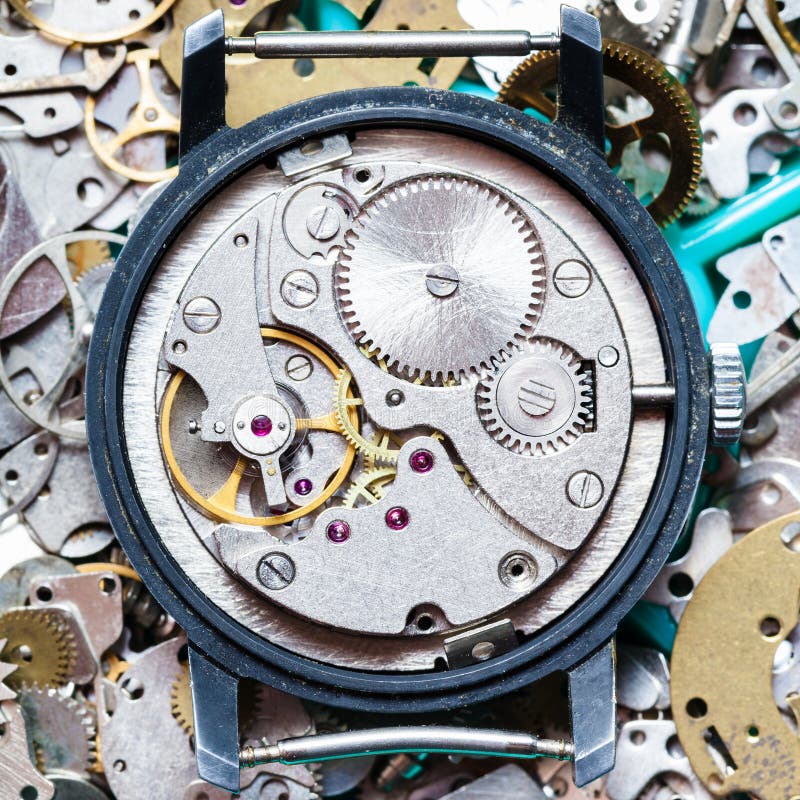 Clockwork na rozsypisku zegarowe dodatkowe części obraz royalty free