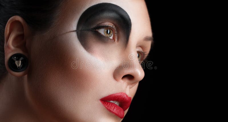 Close-up of Beautiful Woman Face with Creative Fashion Art Make Stock ...