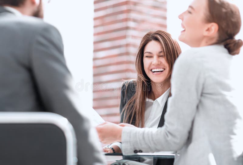 Close up.business colleagues discussing financial results. royalty free stock images Close up.business colleagues discussing financial results. royalty free stock images