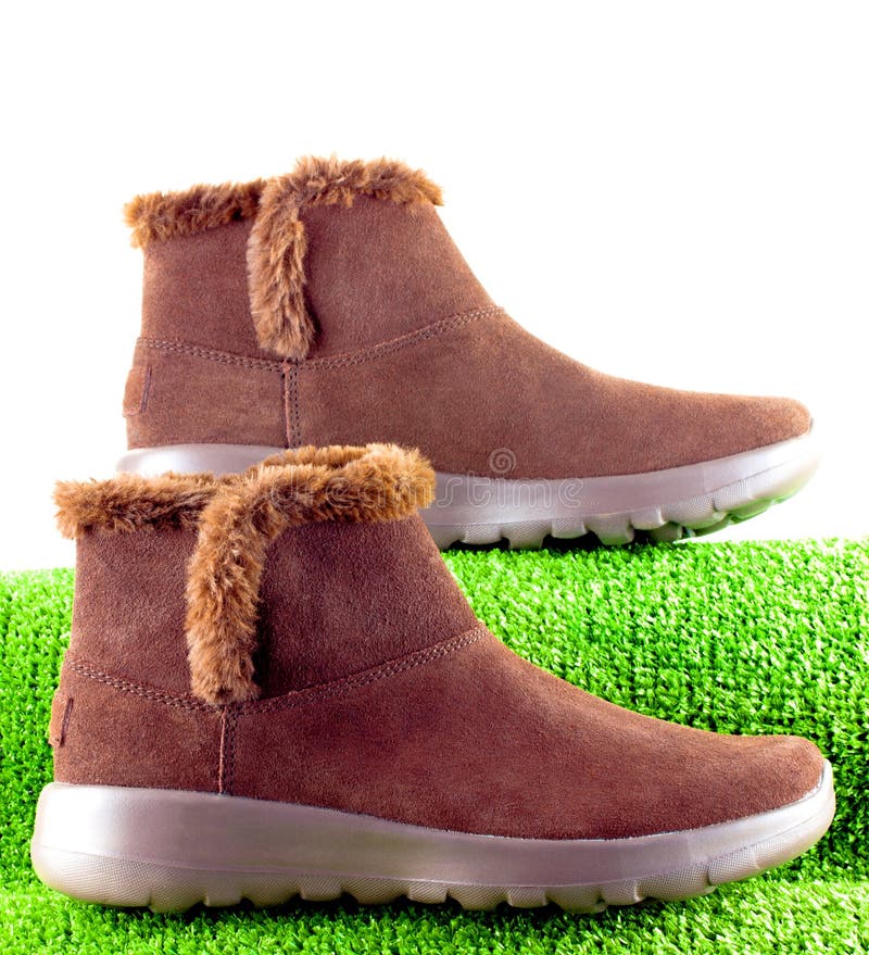 comfy flat ankle boots