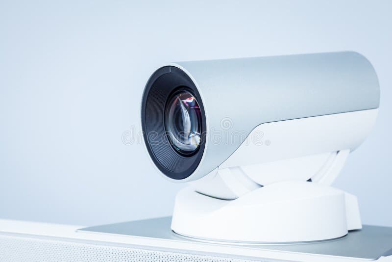 Close up da câmera da teleconferência, da videoconferência ou do telepresence fotografia de stock Close up da câmera da teleconferência, da videoconferência ou do telepresence fotografia de stock