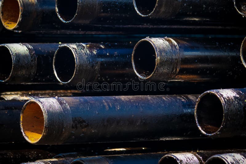 Close Up Drill Pipe Thread with Pipe Dope Grease Lay Down on Rig Floor