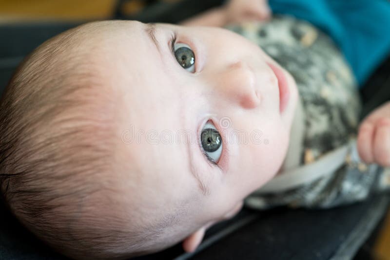 beautiful babies green eyes