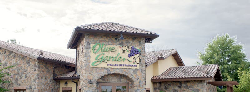 Olive Garden Restaurant Close Up Editorial Image Image Of