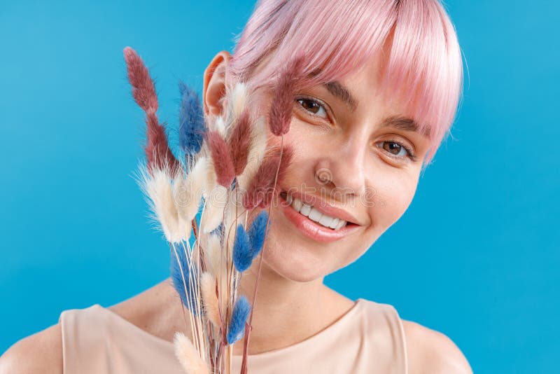 Beautiful Naked Woman With Pink Hair And Perfect Skin Smiling At Camera Leaning Her Head On Her 