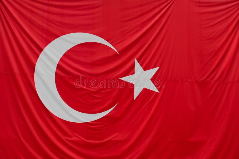 Сколько звезд на флаге турции. Флаг Турции вечером. Флаг Турции в руках. Вечернее платье турецкий флаг. Турецкая звезда с флага.