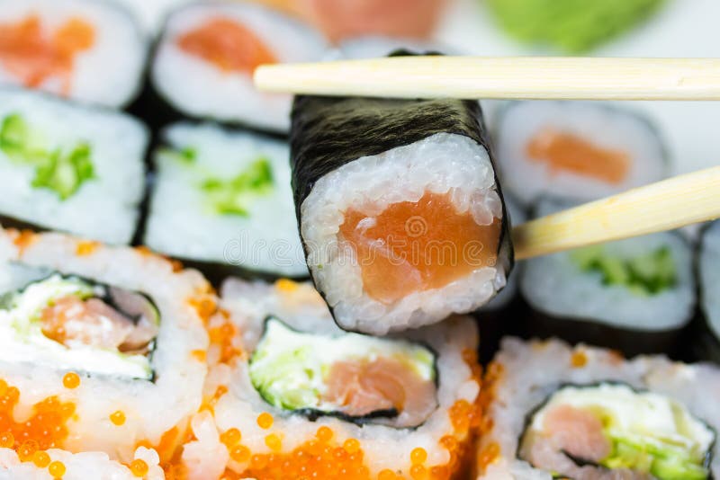 Close-up van makisushi royalty-vrije stock foto's Close-up van makisushi royalty-vrije stock foto's