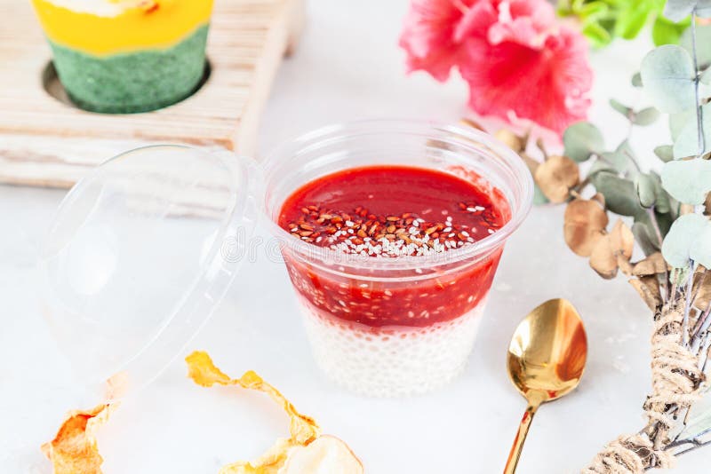Close up on vegan Trifle dessert made with fruit tapioca strawberry. English cuisine. Close up horizontal food photo. Gluten free stock image Close up on vegan Trifle dessert made with fruit tapioca strawberry. English cuisine. Close up horizontal food photo. Gluten free stock image