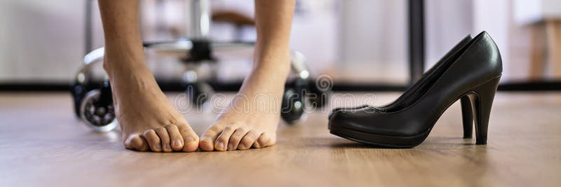 Sweaty Pantyhose Toes Soles After Working Out