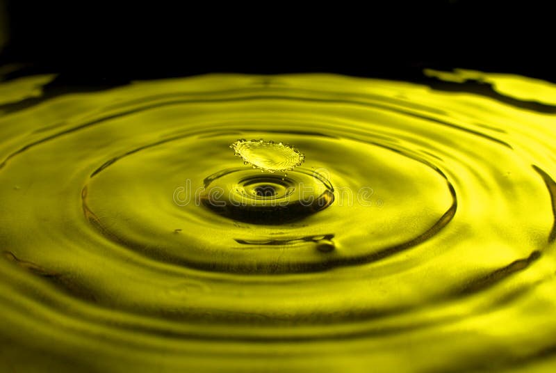 Yellow droplets of water stock photo. Image of droplet 173439106