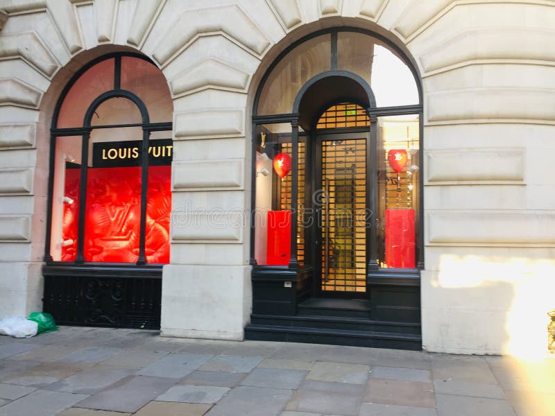 LOUIS VUITTON TURENNE – Bond Street Boutique